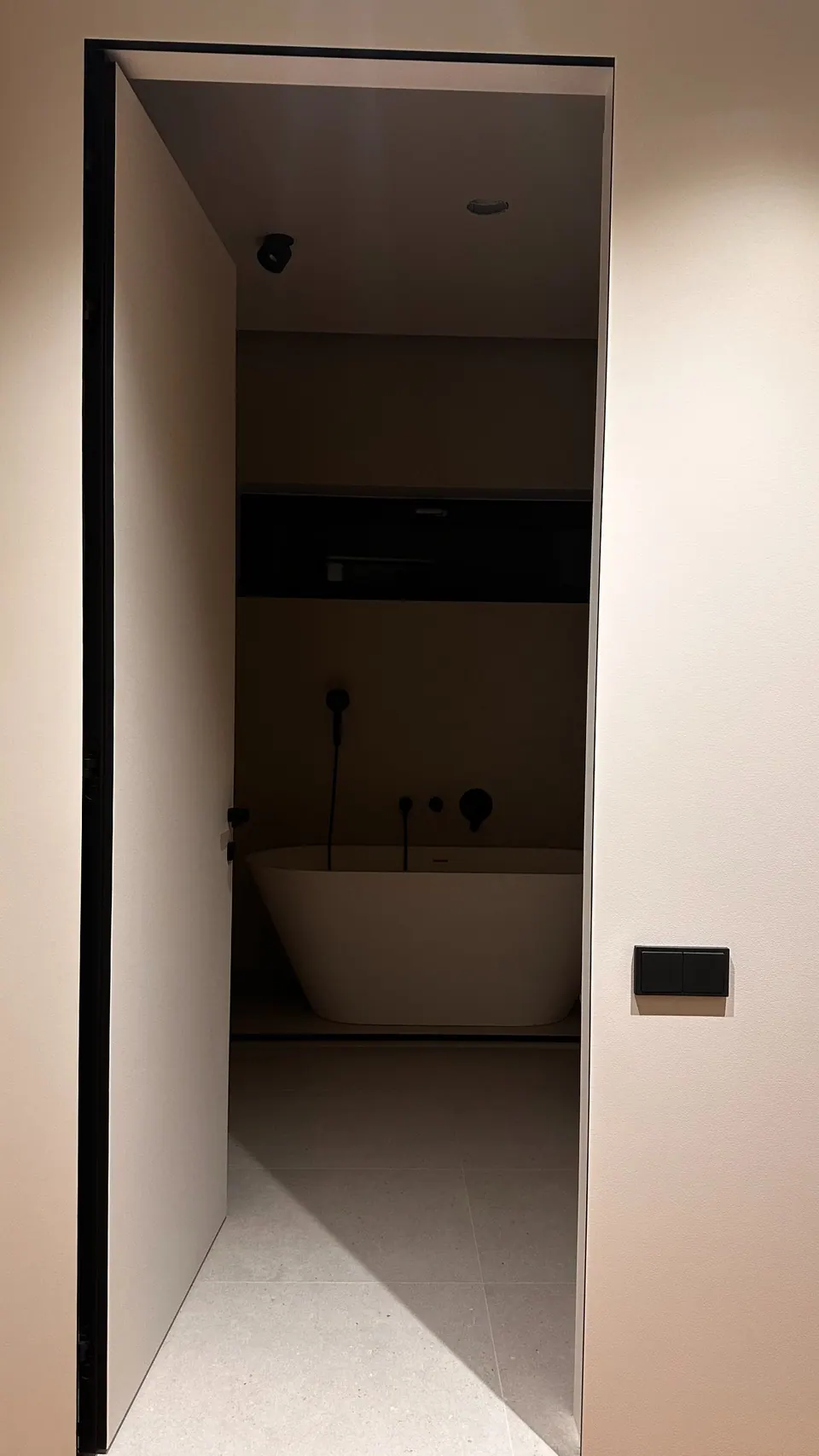 LED reveal above the bath